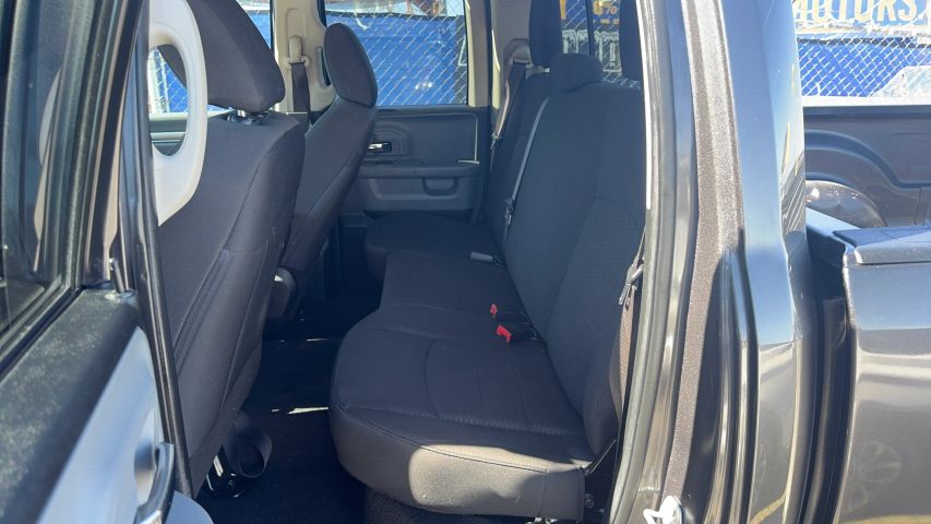 ram ram 1500 classic 2019 1C6RR6GTXKS724275 image ram ram 1500 classic 2019 1C6RR6GTXKS724275 image